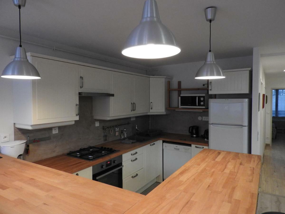 Apartment Hyper Centre Au Calme Besancon